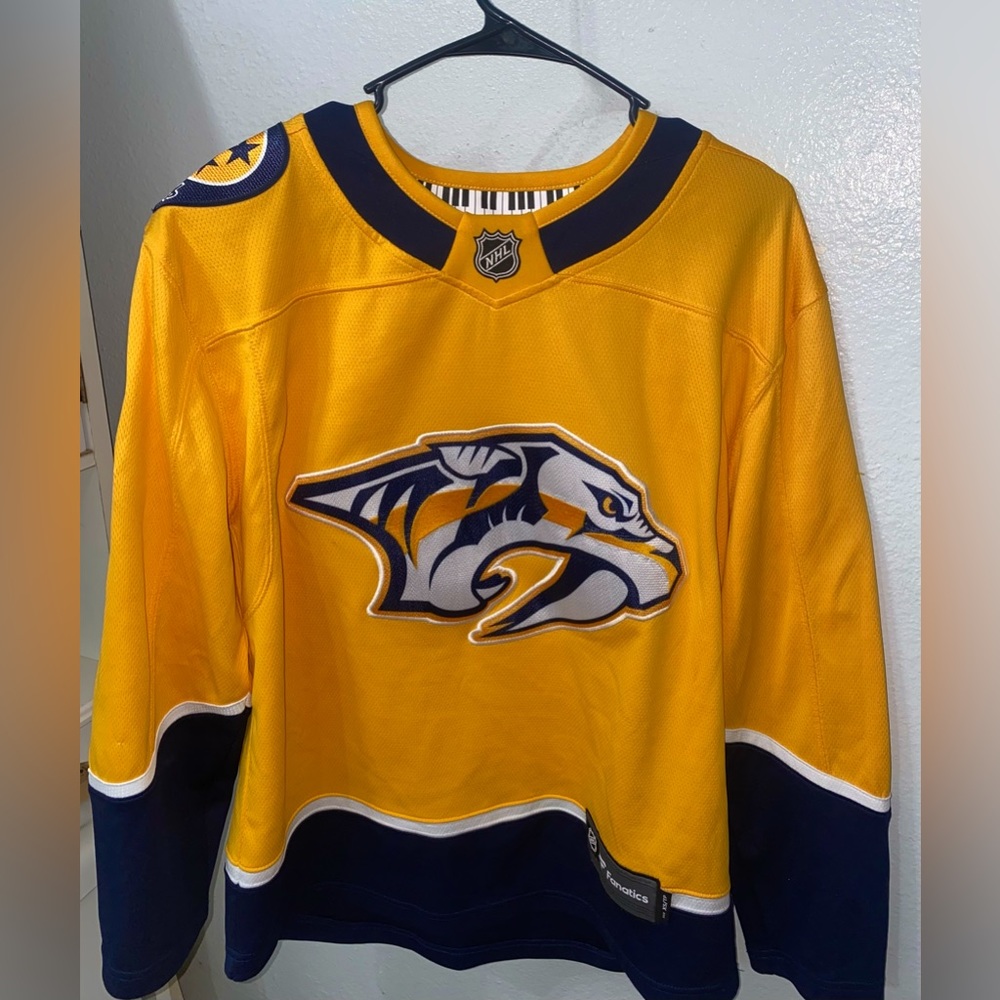 Nashville Predators Jersey NWT